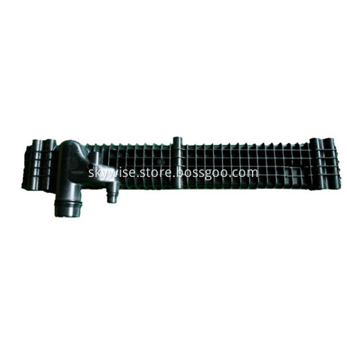 Plastic injection mold for automotive exhaust pipe
